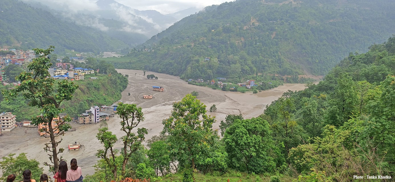 सावधान्-बाढि पहिरोका कारण स्वास्थ्यमा गम्भिर असर पर्न सक्छ