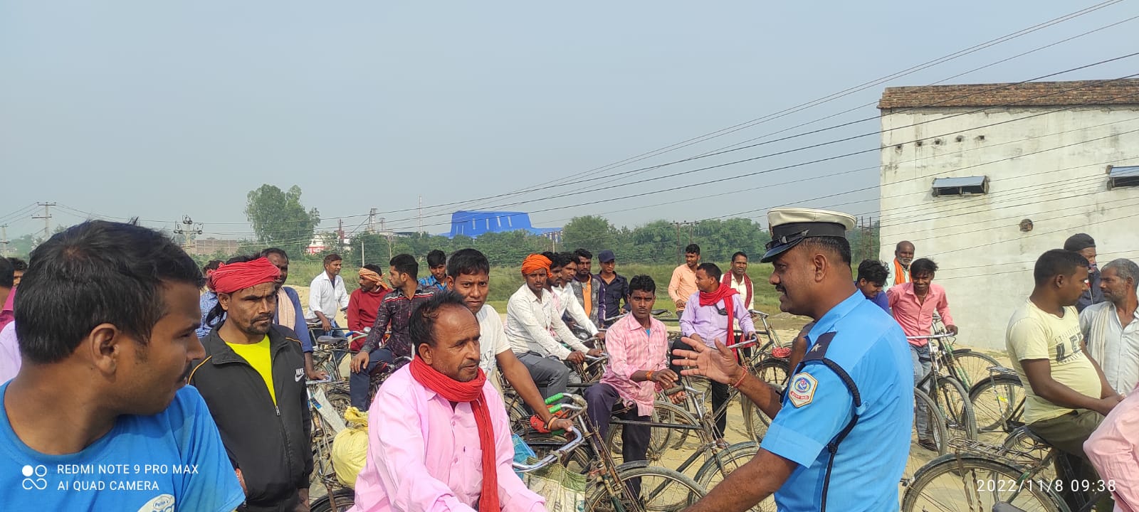 सवारी दुर्घटना न्युनीकरण सम्वन्धी पर्सामा साईकल चालकलाई प्रक्षिण