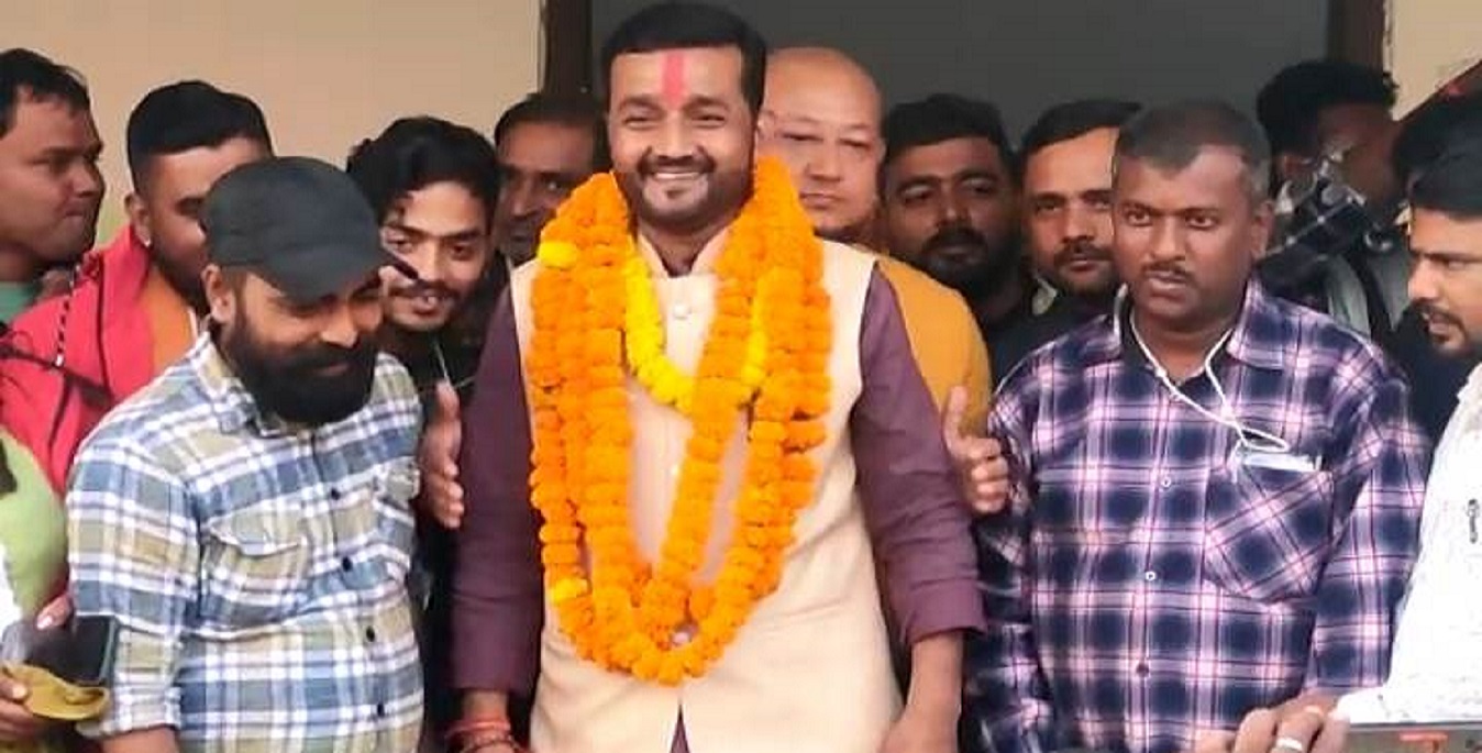 पर्सा निर्वाचन क्षेत्र नं १ मा जसपा–एमाले गठबन्धनका उम्मेदवार प्रदिप यादव निर्वाचित