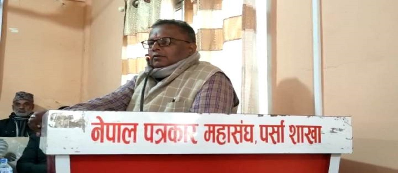 पत्रकारहरुको साझा संगठन नेपाल पत्रकार महासंघमाथि धावा नबोल्न केन्द्रीय सचिव चौहानको चेतावनी