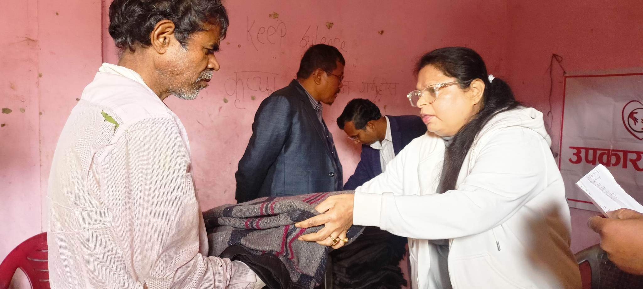 उपकार सेवा नेपाल द्धारा ४७ बिपन्न परिवारलाई कम्बल बितरण