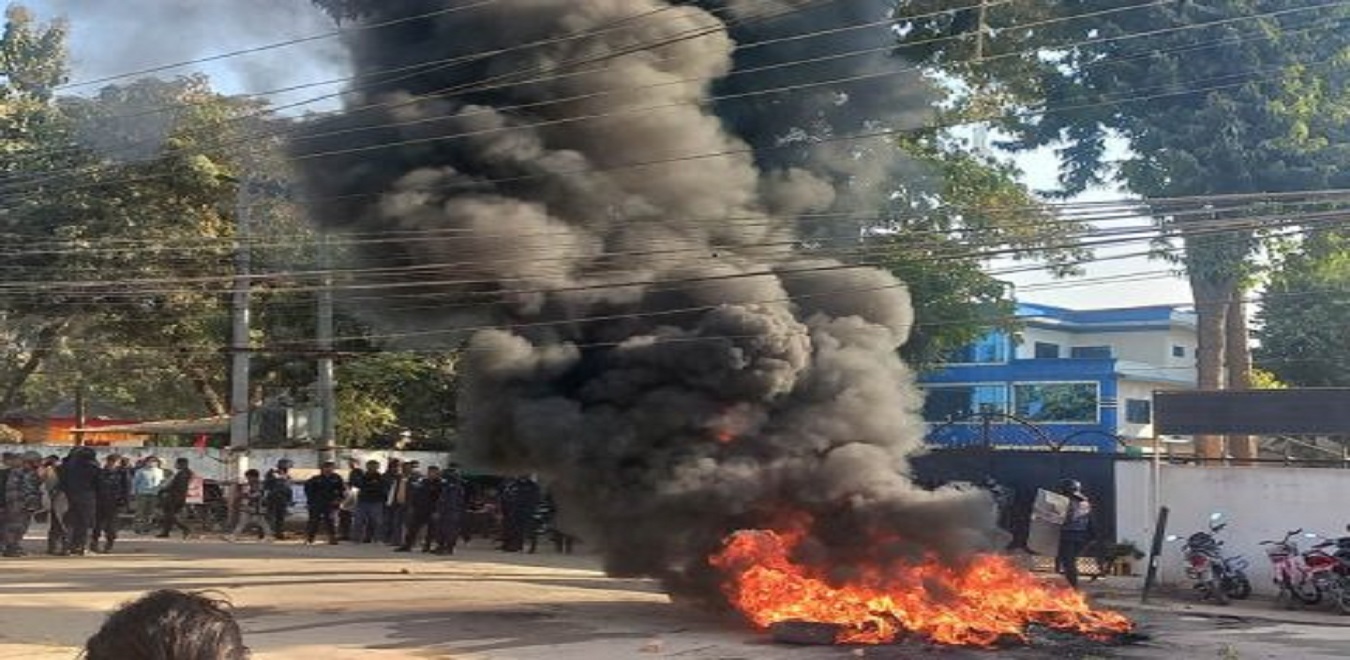 आज (शुक्रबार) पनि धनगढी तनावग्रस्त