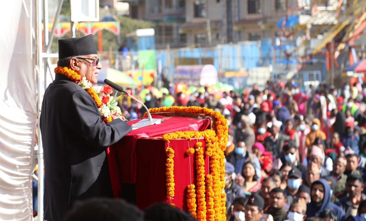 अर्थतन्त्रलाई गति दिन सार्वजनिक–निजी क्षेत्रको सहकार्य अनिवार्य:प्रधानमन्त्री दाहाल