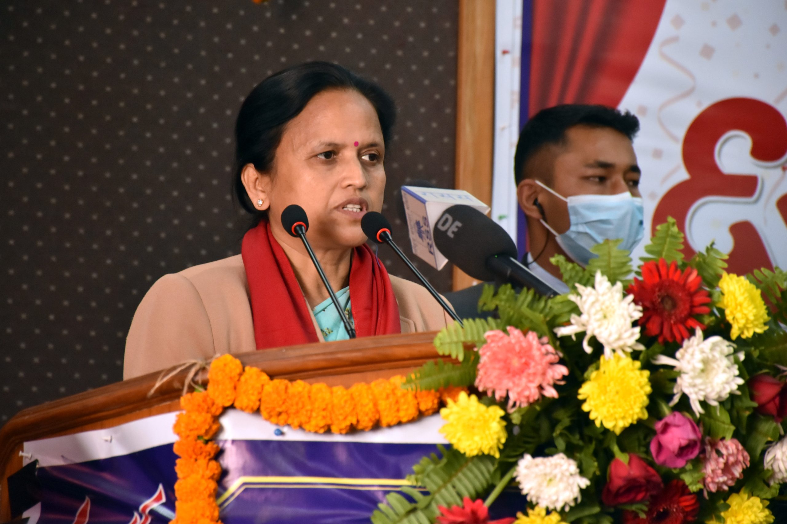 दूरसञ्चार विधेयकबारे सञ्चारमाध्यममा प्रकाशन  समाचारप्रति   सञ्चार तथा सूचना प्रविधिमन्त्री  शर्माको    असन्तुष्टि
