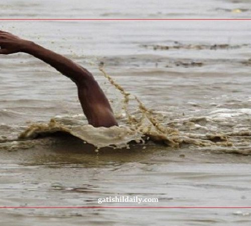 खोलाले बगाउँदा बुबा–छोरा बेपत्ता