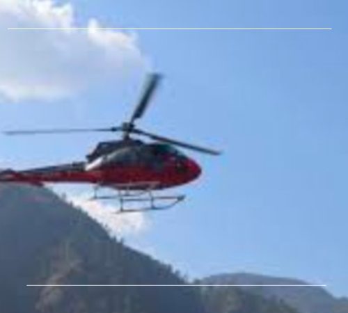 काठमाडौंबाट लुक्ला उडेको एयर डाइनेष्टीको हेलिकप्टर नौ मिनेटमै फर्कियो