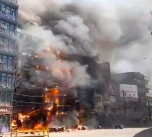 पटनाको एक रेलवे स्टेसननजिकै एक होटलमा आगलागी, ६ जनाको मृत्यु