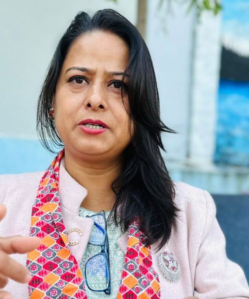 रेशम पक्षधर पाँच सांसदलाई रञ्जिताको चेतावनी : नयाँ गठबन्धनमा नआए सांसदबाट निकाल्छु