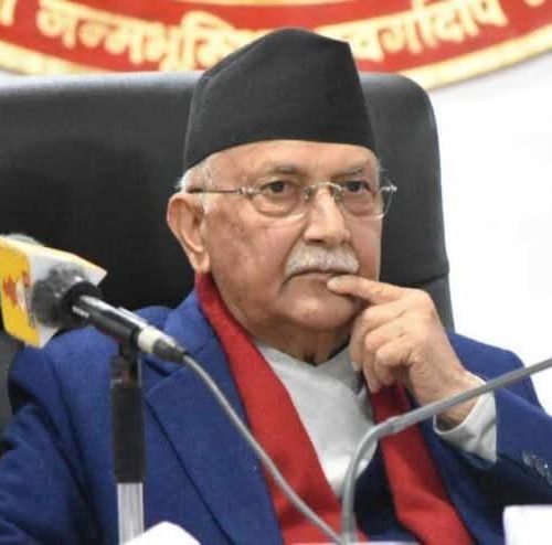 प्रधानमन्त्री ओलीविरुद्ध अदालतको अवहेलना मुद्दा, पदमुक्त गर्नसमेत माग