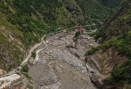 बाढीले बागलुङमा करिब एक अर्ब चार करोड बराबरको क्षति